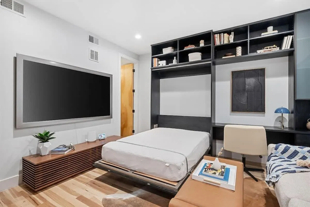 Holiday home 3Br Luxury Lohi Townhome Rooftop Views Sleeps 6 Family Denver