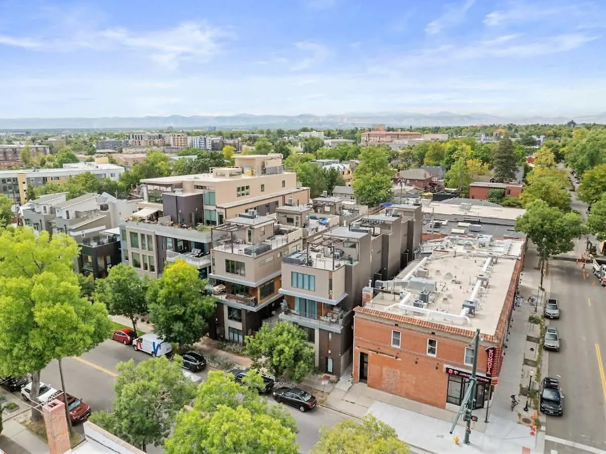 3Br Luxury Lohi Townhome Rooftop Views Sleeps 6 Family Denver 0*,  United States